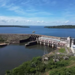 Pá carregadeira avaliada em R$ 200 mil é apreendida em Rondônia antes de ser levada para a Bolívia